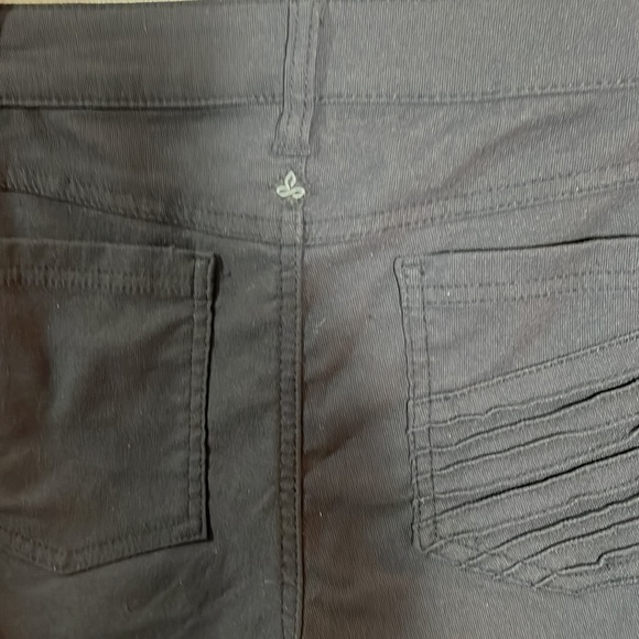 PRANA jean size large, good condition - Picture 4 of 6